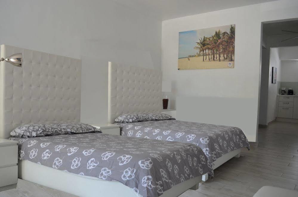 מיאמי ביץ' Miami Club Resort מראה חיצוני תמונה